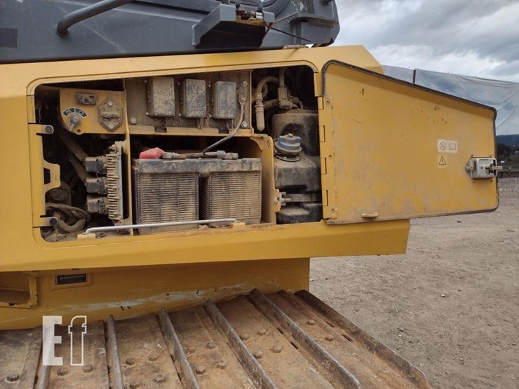 deere-650k-lgp-image-21