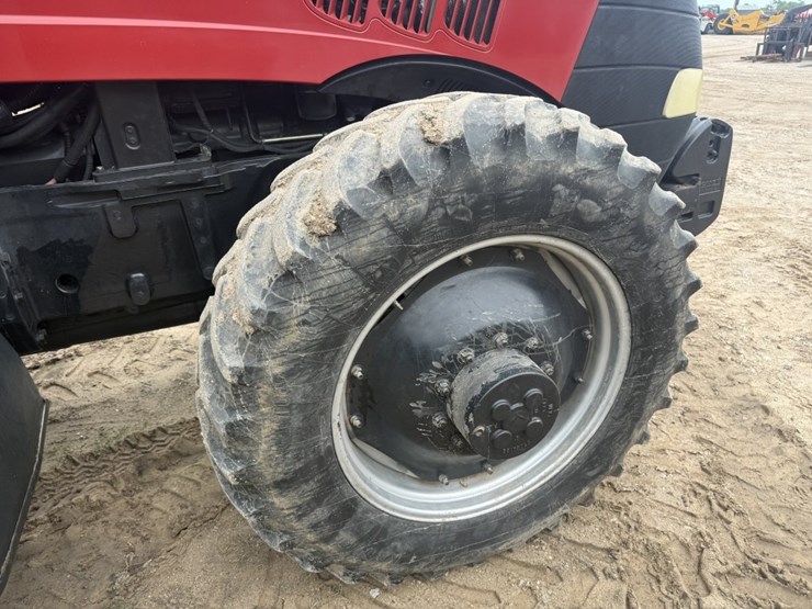 2010-case-ih-magnum-245-image-14