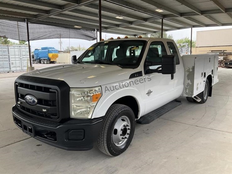 2011-ford-f350-image-4