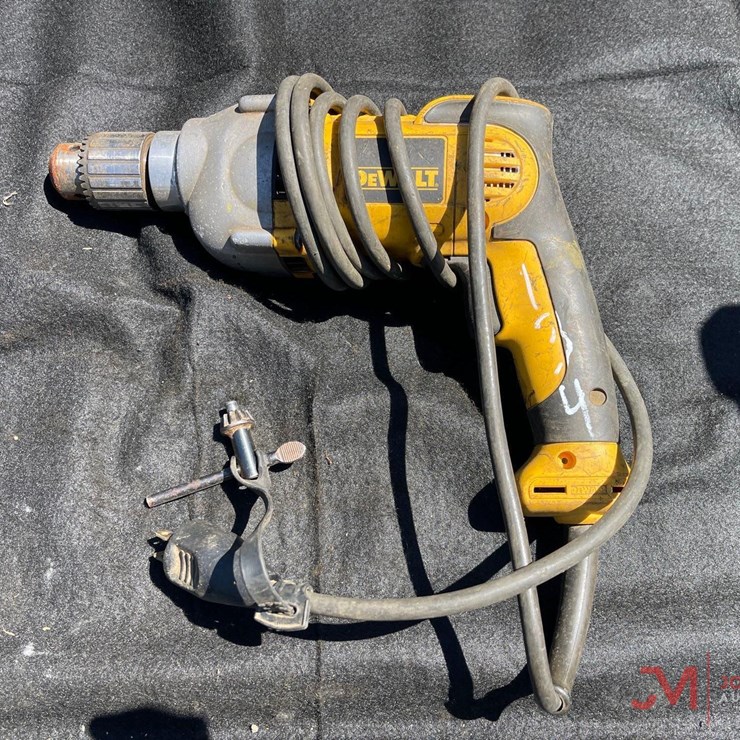 DEWALT ELECTRIC DRILL
