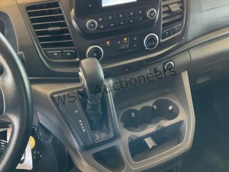 2021-ford-transit-image-21