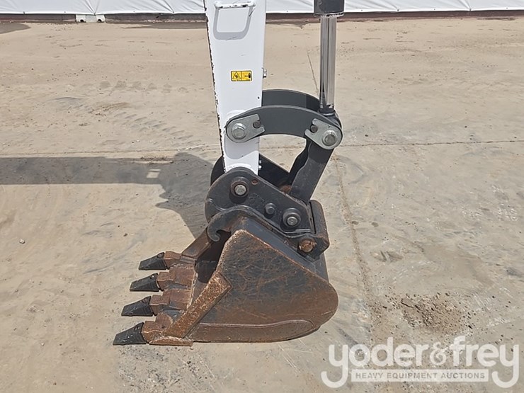 2021-bobcat-e35-image-27