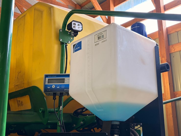 2024-john-deere-db66-image-27