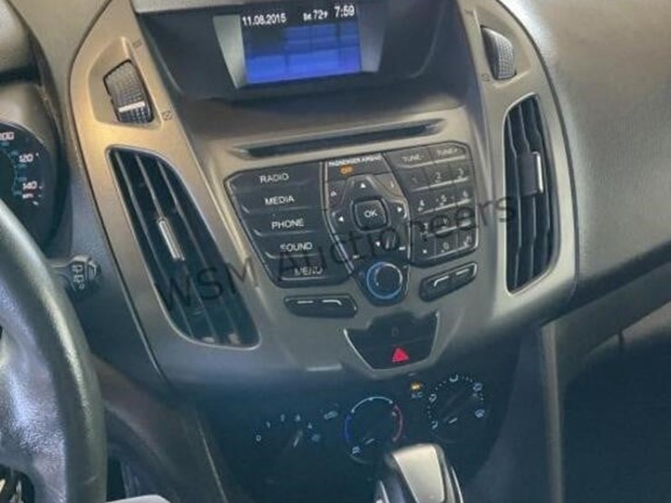 2015-ford-transit-connect-image-21