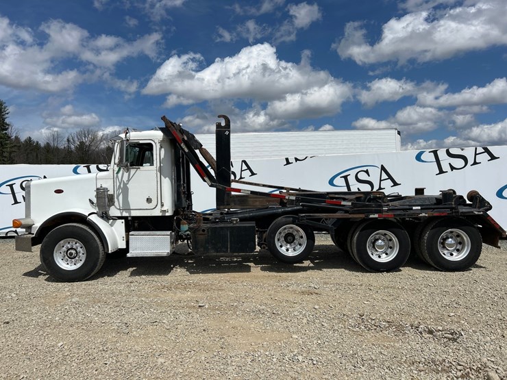 1995-peterbilt-357-image-2