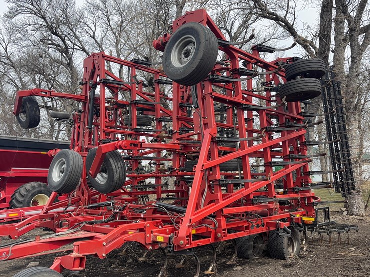 2018-case-ih-255-image-5