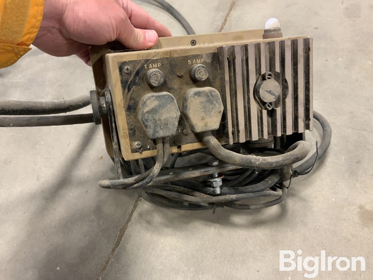 john-deere-250-image-5