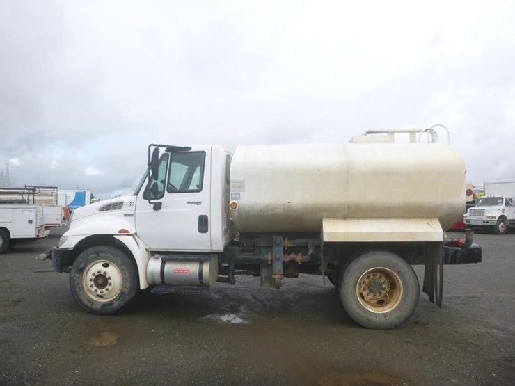 2012-international-durastar-4300-image-5