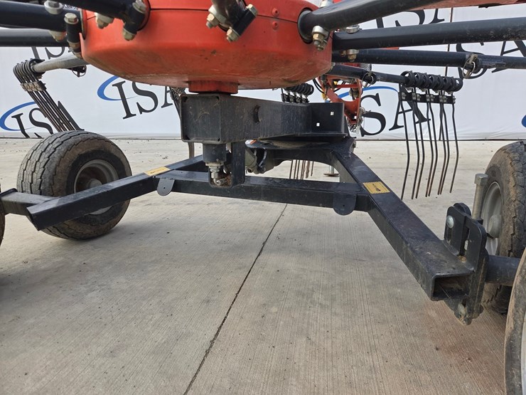 2015-kubota-ra2071t-evo-image-17