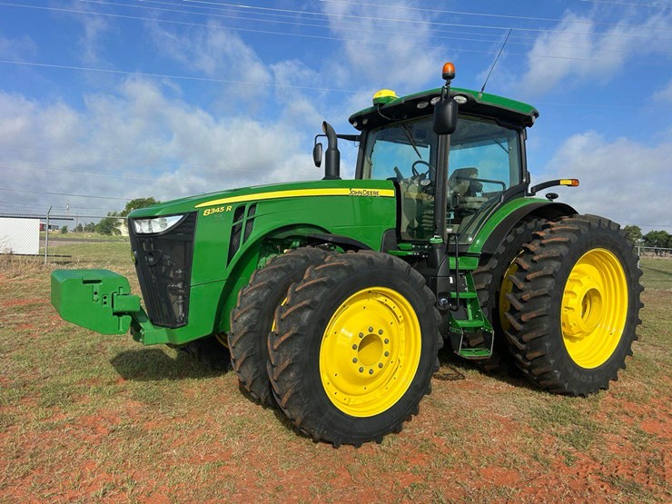 2016-john-deere-8345r-image-1