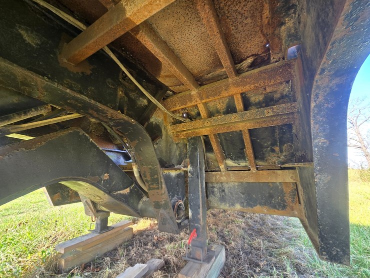 #23784-•-1994-landoll-48'-flatbed-trailer-image-25