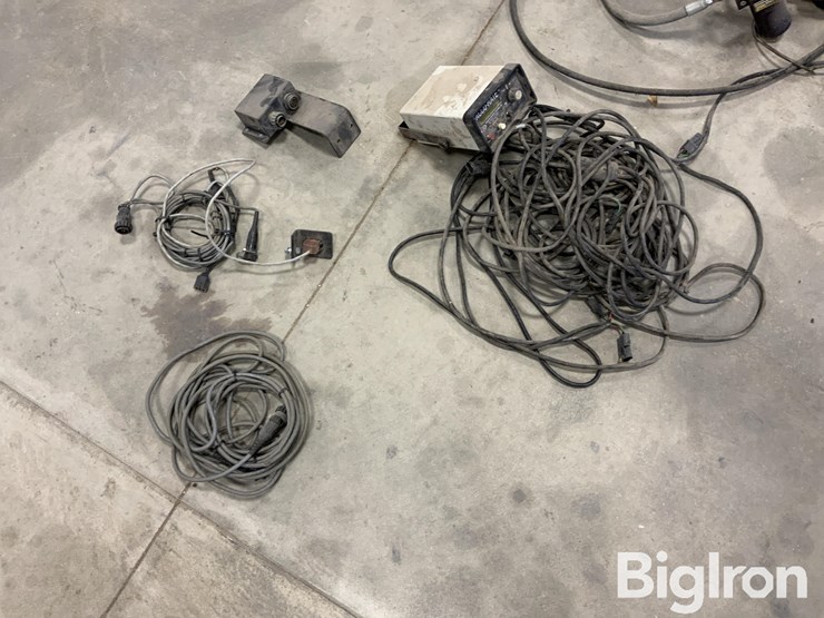 john-deere-250-image-8