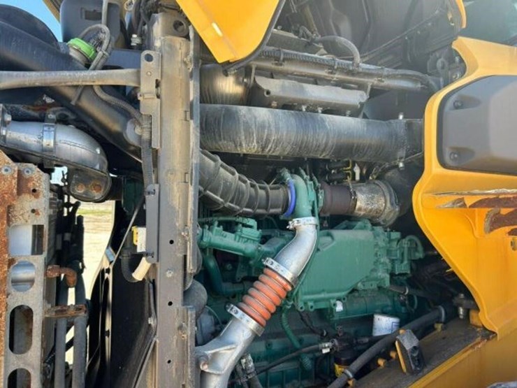 2019-volvo-l60h-image-33