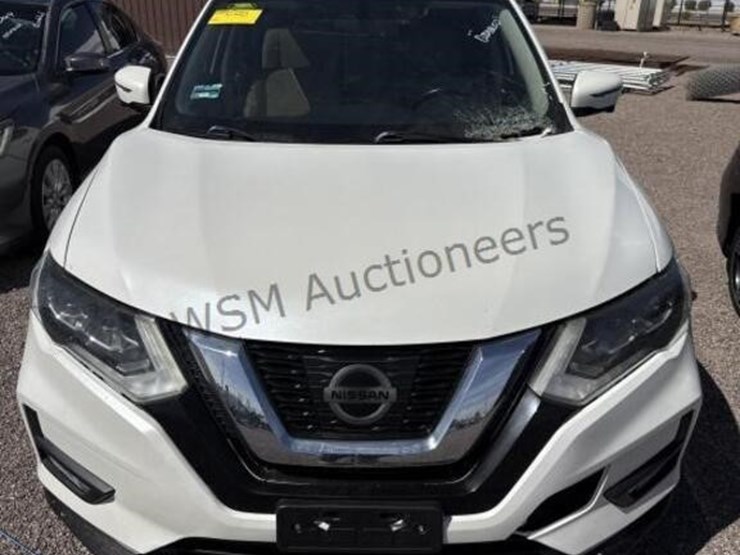 2018-nissan-x-trail-image-2