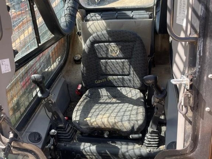 case-sr210b-image-10