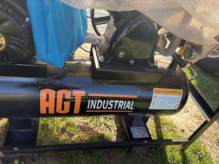 agt-industrial-air-compressor-with-420cc-engine-image-5