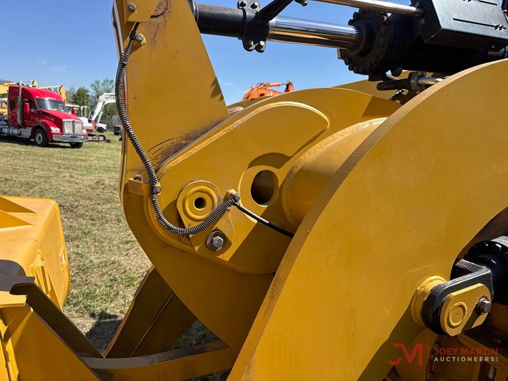 2021-caterpillar-950gc-image-10