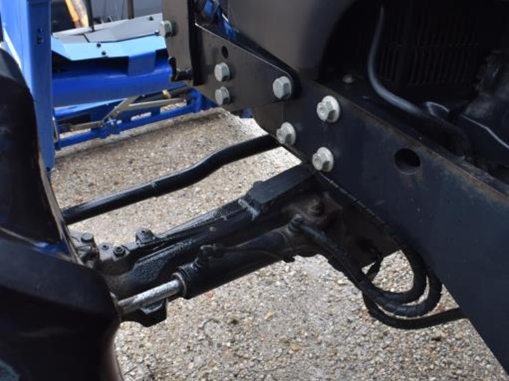 new-holland-845tl-image-17