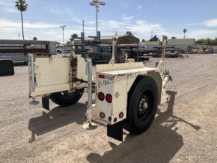 1988-hogg-&-davis-reel-trailer-image-5