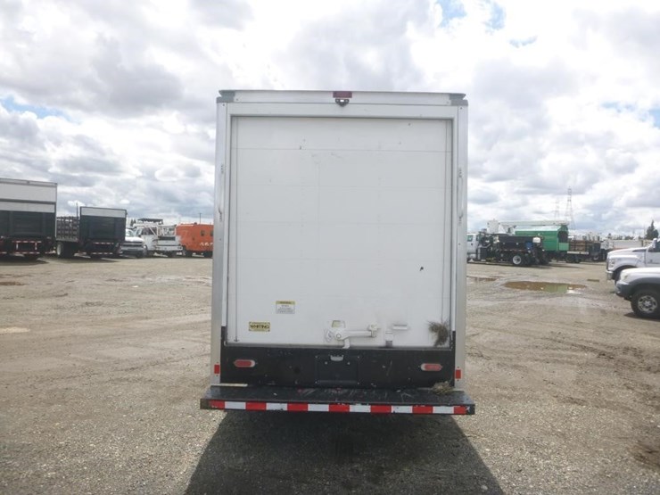 2021-gmc-3500-image-6