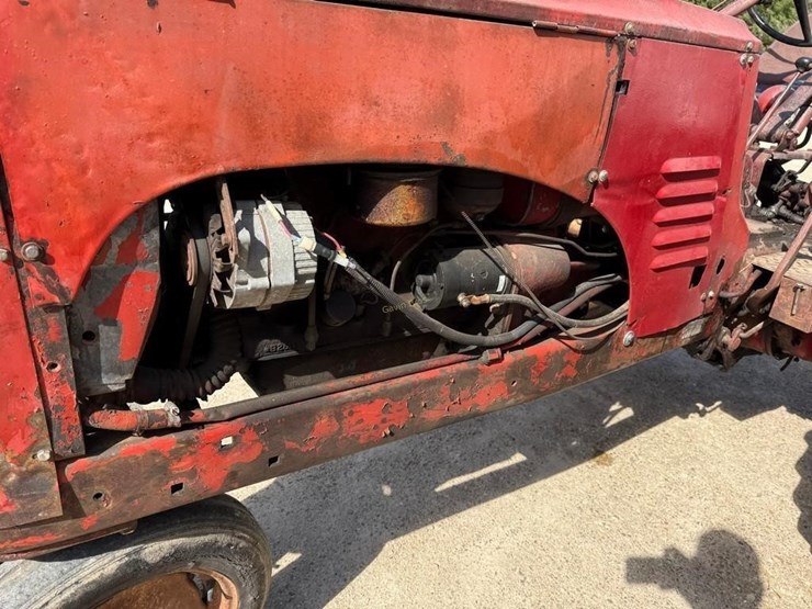 massey-ferguson-22-image-3