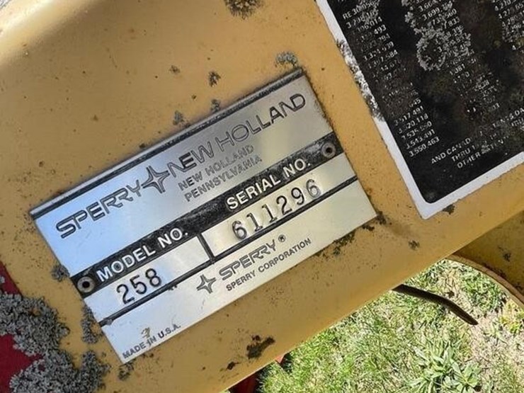 new-holland-258-image-11