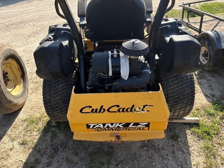 cub-cadet-tank-lz-zero-turn-mower-image-6