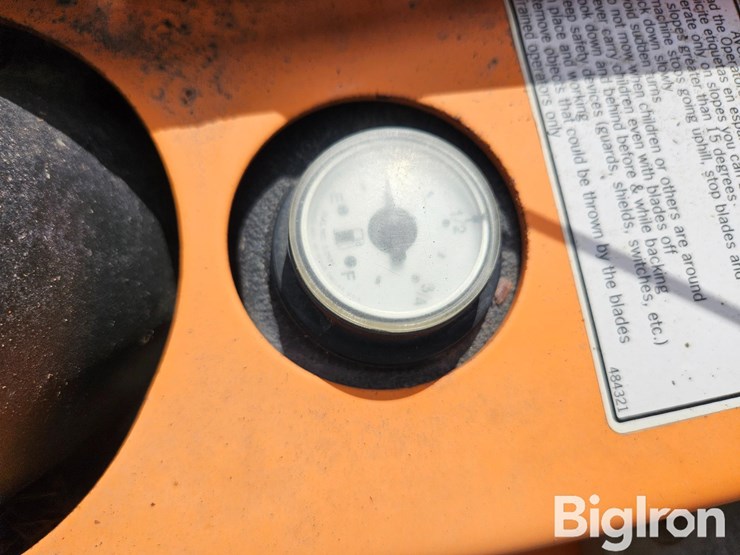 2011-scag-stt61v27ka-image-12