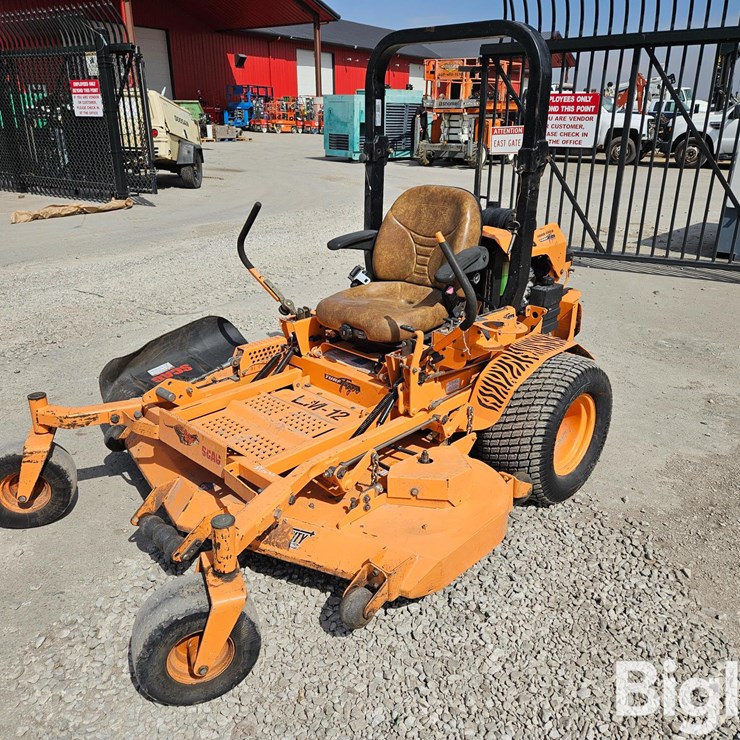 2011 SCAG STT61V27KA