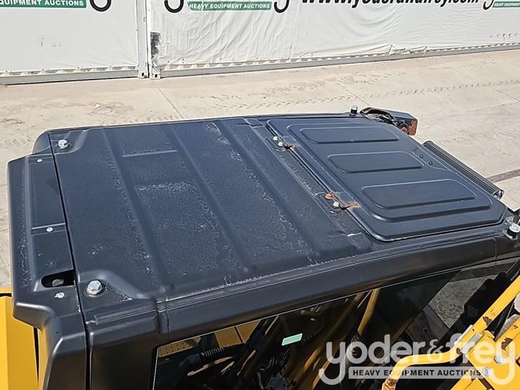 2021-caterpillar-313-image-31