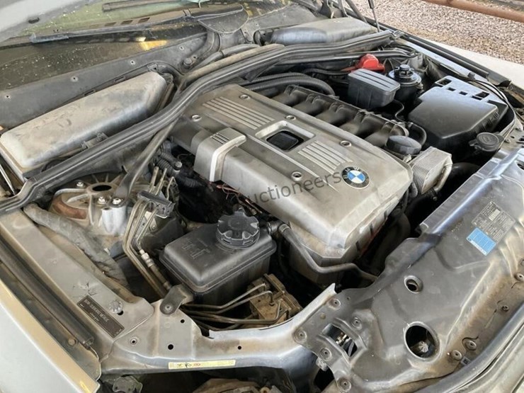 2007-bmw-525i-sdn-image-11