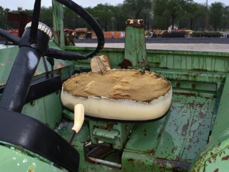 john-deere-4030-image-17