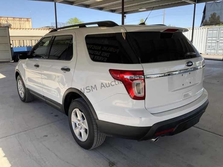 2013-ford-explorer-image-5