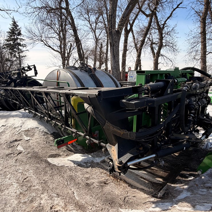 Sprayer Boom and Tank