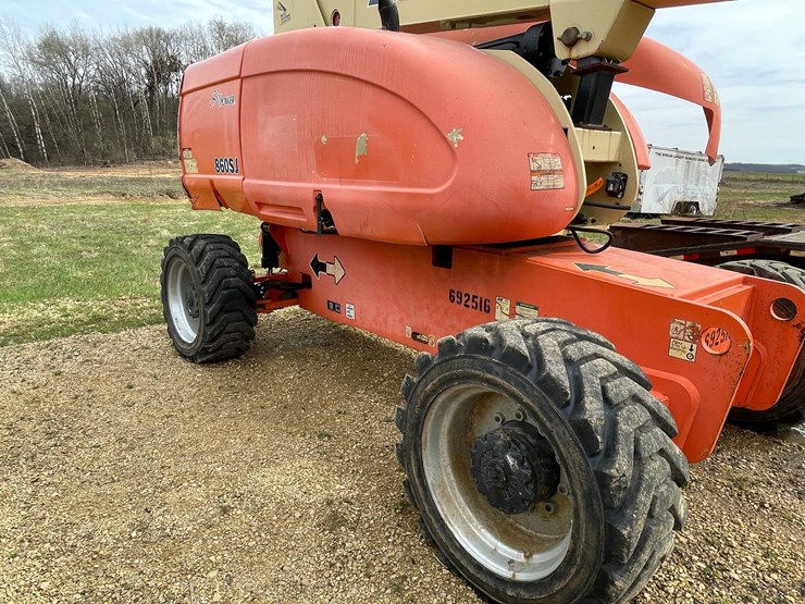 2007-jlg-860sj-image-45