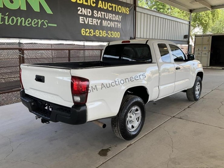 2018-toyota-tacoma-image-7