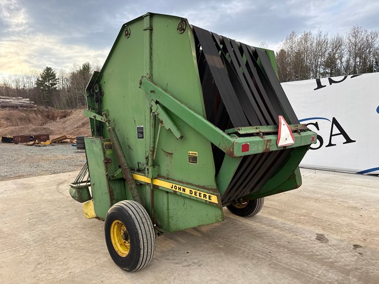 john-deere-510-image-3