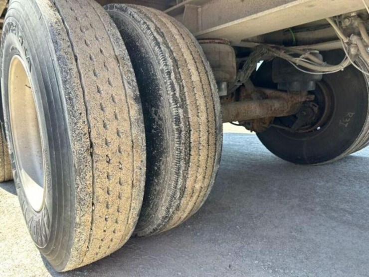 2008-titan-53-ft-image-28