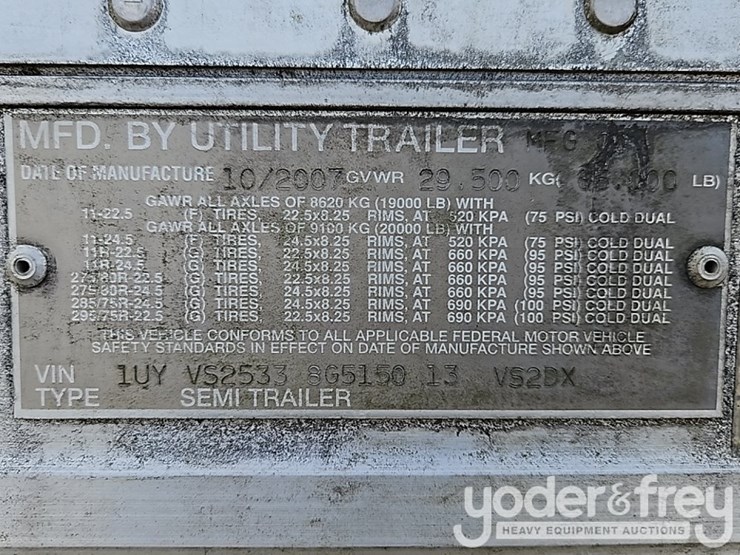 2008-utility-53'-image-14