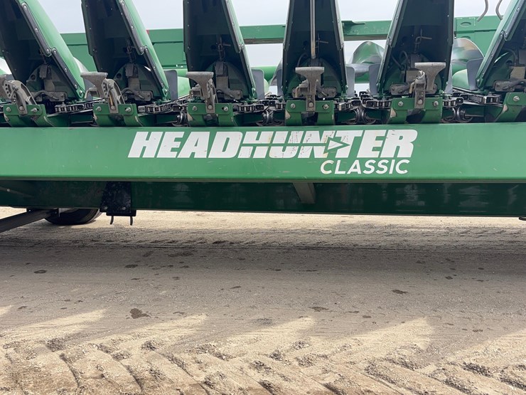 dose-head-hunter-header-trailer-image-9