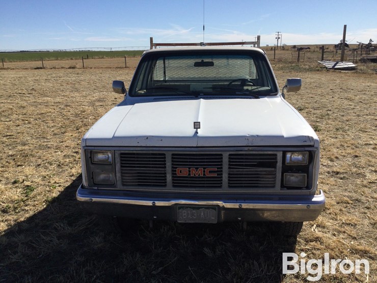 1985-gmc-sierra-2500-image-2