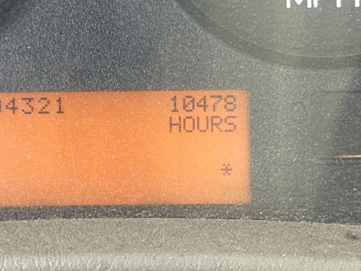 international-4400-sba-image-65