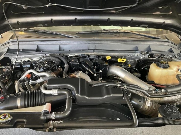 2015-ford-f350-image-11