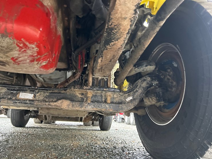 2019-kenworth-t880-image-37