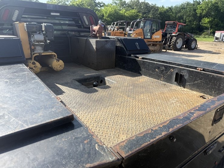 2019-ford-f450-image-13