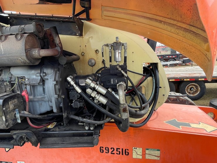 2007-jlg-860sj-image-47