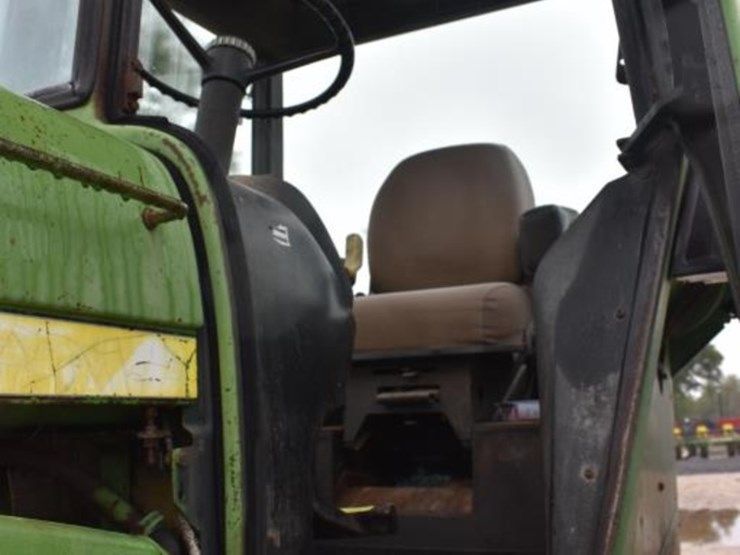 john-deere-4630-image-14
