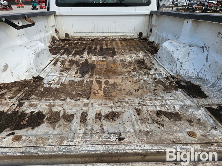 2012-ford-f250-xl-image-13