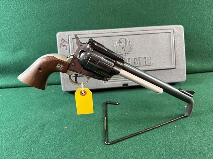 ruger-new-model-blackhawk-45cal-revolver-image-4