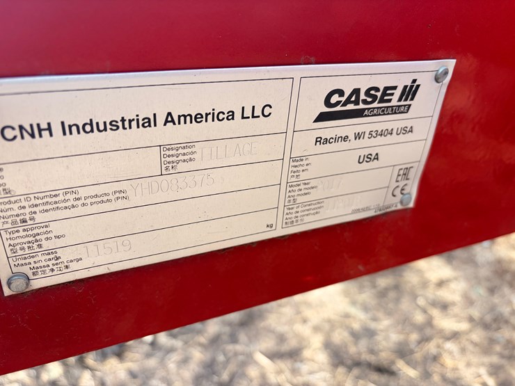 2017-case-ih-255-image-9
